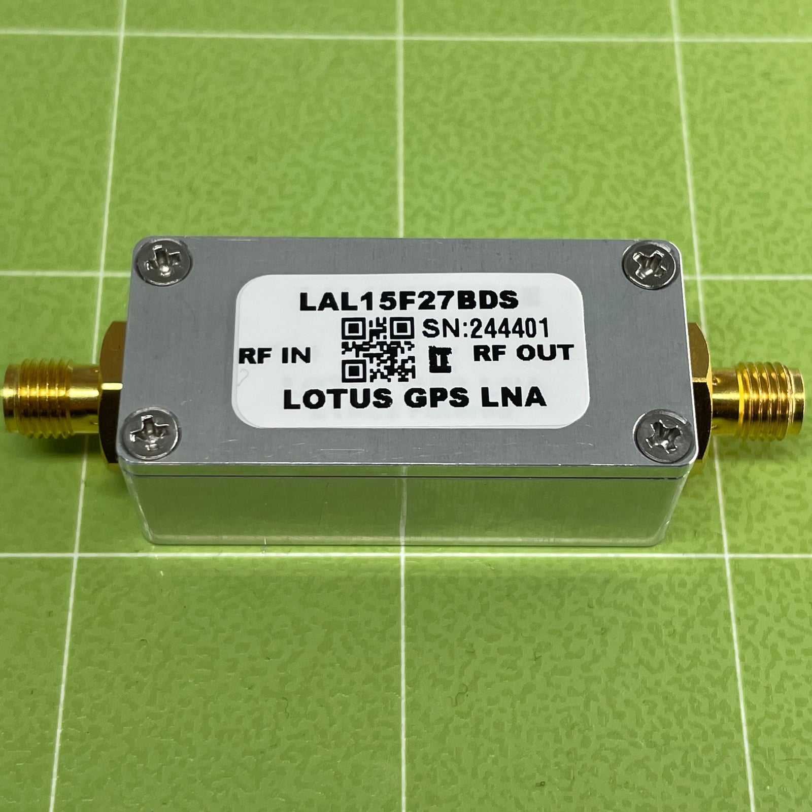 GPS/GNSS L1,L2&L5 Filtered Inline Low Noise Amplifier 1.6dB NF 1.1G-1.7GHz 27dB Gain SMA