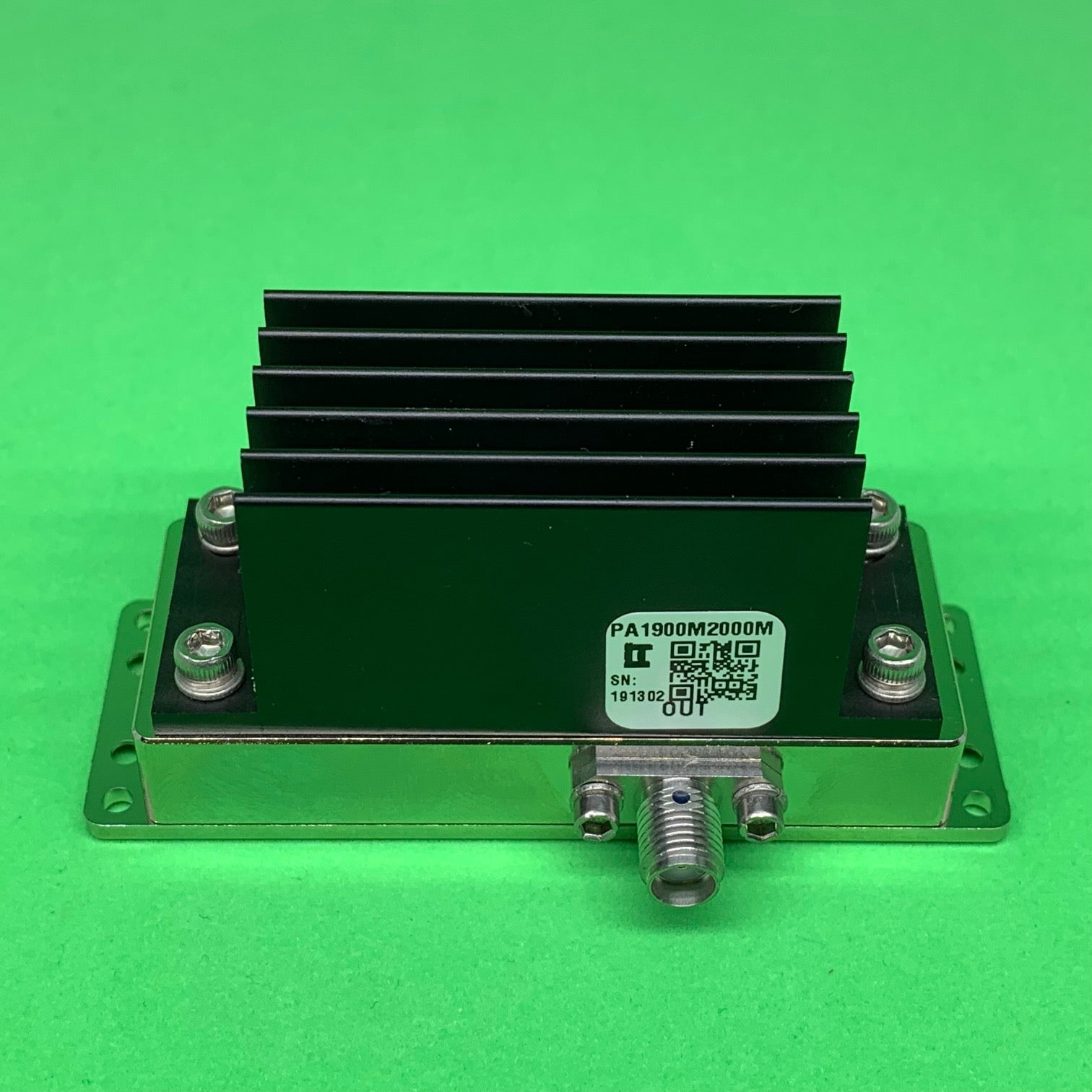 Power Amplifier 4W 1900 to 2000 MHz 37.5dB Gain 36dBm P3dB SMA